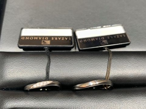 【ラザール ダイヤモンド(LAZARE DIAMOND)の口コミ】 ウェーブタイプの指輪が多く、着用時に指が細く長く綺麗に見えるデザイン…