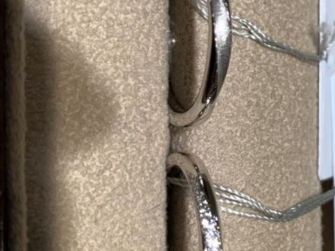 【TRECENTI(トレセンテ)の口コミ】 斜めにダイヤの入ったストレートタイプの指輪を探しており、こちらの指輪…