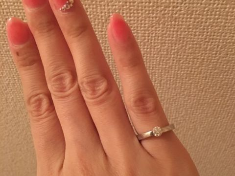 【ラザール ダイヤモンド【取扱店販売】の口コミ】 結婚指輪と違い、たまにつけるものだからこそ、豪華なものを選びたかった…