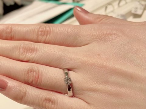 【ティファニー(Tiffany & Co.)の口コミ】 もともとティファニーハーモニーが候補で、実際に指輪をしたときに1番手に…