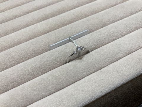 【TRECENTI(トレセンテ)の口コミ】 先に別ブランドで結婚指輪を決めていたので、重ね付けした時に綺麗に見え…