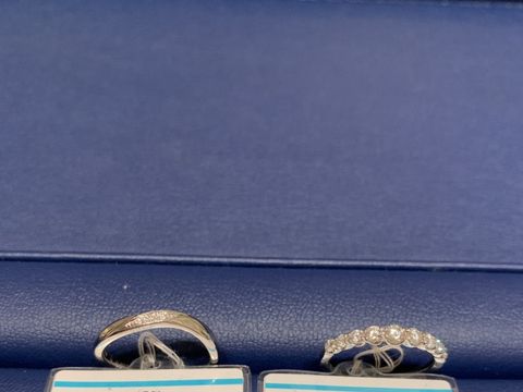 【銀座ダイヤモンドシライシの口コミ】 結婚指輪を何店舗も探してようやくお互いが気に入った指輪が見つかりまし…