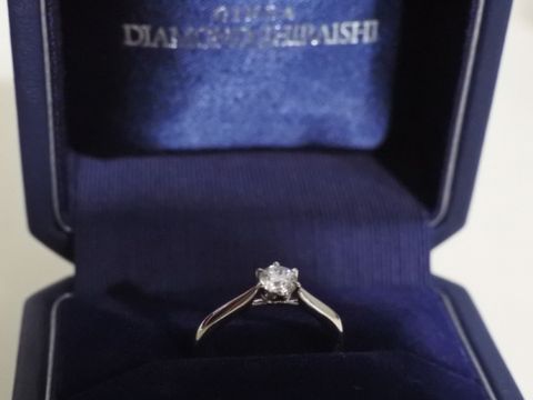 【銀座ダイヤモンドシライシの口コミ】 あまりこだわりが無かったですが、ソリティアが可愛く決め手になりました…