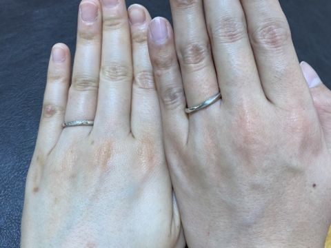 【TRECENTI(トレセンテ)の口コミ】 斜めにダイヤモンドが入ったデザインがいいなと思い探していて、どこのブ…