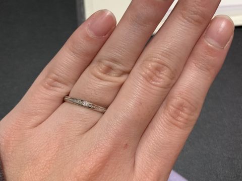 【TAKEUCHI(宝石・時計のタケウチ)の口コミ】 ミレ打ち入り2.2ミリの指輪です。細めの指輪を探していました。2.2ミリは…
