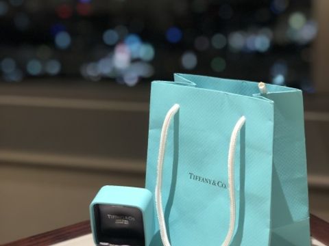 【ティファニー(Tiffany & Co.)の口コミ】 指輪のデザインはトップの高さがあまりないものが良かったので、こちらは…