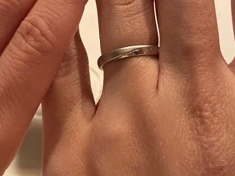 【ケイウノ ブライダル(K.UNO BRIDAL)の口コミ】 ふたりのイニシャルや名前の漢字の一部を取り入れたデザインをデザイナー…