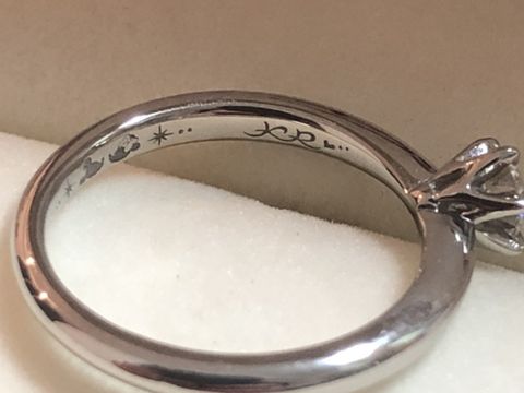 【ケイウノ ブライダル(K.UNO BRIDAL)の口コミ】 ・大好きなディズニーデザインの指輪は可愛かったですが、使いやすさを考…