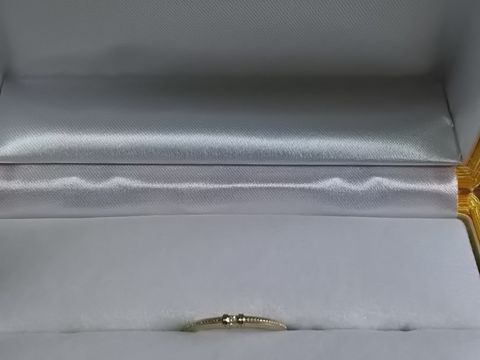 【ケイウノ ブライダル(K.UNO BRIDAL)の口コミ】 なかなか私と旦那さんが気に入る結婚指輪が見つからず、オーダーメイドで…