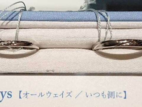【LEGAN(レガン)の口コミ】 デザインや、リングの形など、種類がとても豊富で
ゼクシィに掲載されてい…