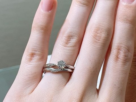 【アイプリモ(I-PRIMO)の口コミ】 付き合い始めの記念日が七夕で、彦星のアルタイルを由来とした婚約指輪と…