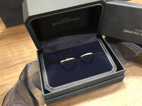 【銀座ダイヤモンドシライシの口コミ】 年齢的にも、長く使えるシンプルなもので、と考えていて、最初はほとんど…