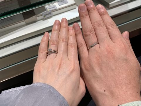 【アイプリモ(I-PRIMO)の口コミ】 ウェーブデザインはシンプルであり、かつ飽きがない綺麗なデザインになっ…