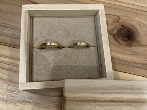 【YUKA HOJO(ユカホウジョウ)の口コミ】 婚約指輪をYUKA HOJOのカプリをいただき、指輪に込められた思いやデザイン…