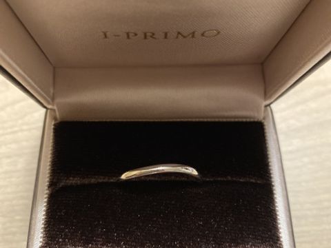 【アイプリモ(I-PRIMO)の口コミ】 あまり派手でなくて、シンプルなデザインがよく、また細めの方が指に馴染…