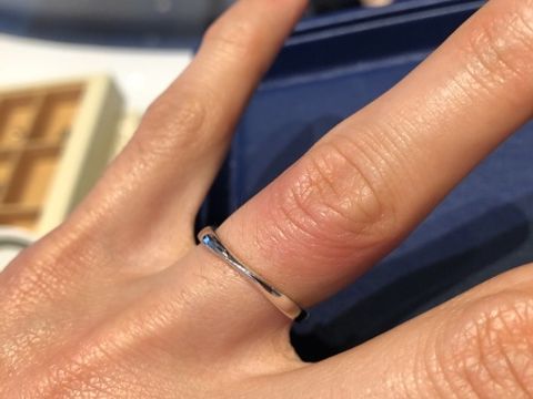 【銀座ダイヤモンドシライシの口コミ】 「シンプルでウェーブ形状のもの」というくらいしか指輪に対する希望がな…