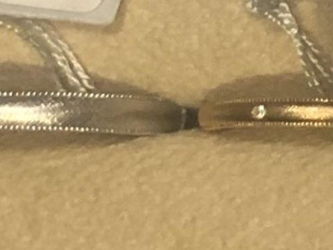 【ith(イズ)の口コミ】 あまり光りすぎるのは苦手だということで、イズオリジナルのマット加工、…