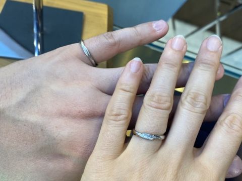 【ENUOVE(イノーヴェ)の口コミ】 内甲丸のつくりで、つけ心地がとてもよいリングでした。たくさんの種類を…