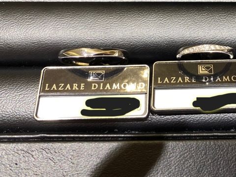 【ラザール ダイヤモンド(LAZARE DIAMOND)の口コミ】 きわまでダイヤモンドが入っていてキラキラしているのがとても可愛いです…