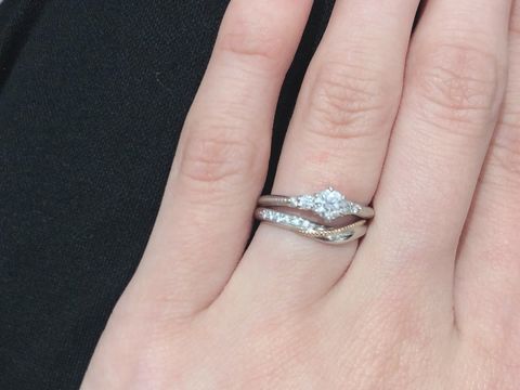【ケイウノ ブライダル(K.UNO BRIDAL)の口コミ】 結婚指輪をどこのブランドで買うか決めかねていたところ、ゼクシィの広告…