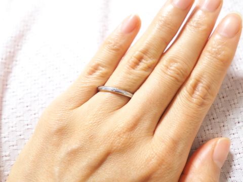 【CHRISTIAN BAUER(クリスチャンバウアー)の口コミ】 結婚指輪はつけっぱなしにしたかったので丈夫なものを、そしてシンプルす…