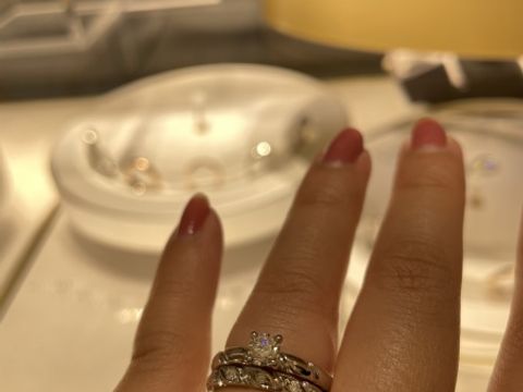 【ショーメ(CHAUMET)の口コミ】 ジュエリー業界の中でもかなりの老舗に入るショーメ。指輪のデザインも伝…