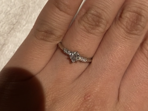 【ケイウノ ブライダル(K.UNO BRIDAL)の口コミ】 オーダメイドで持ち込みダイヤを入れられるのとDisneyデザインで作っても…