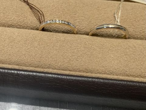 【ORECCHIO(オレッキオ)の口コミ】 結婚指輪は、全てセットの婚約指輪があり、重ね付けして普段使いしやすい…