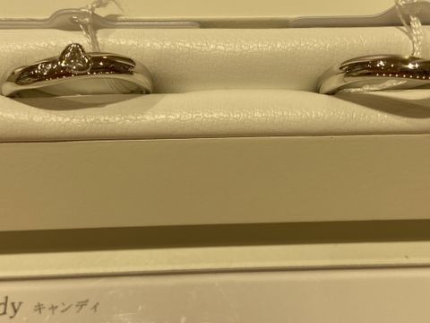 【ジュエリーKANDAの口コミ】 試着した指輪はキャンディで、甘く愛らしくという意味があります。女性用…