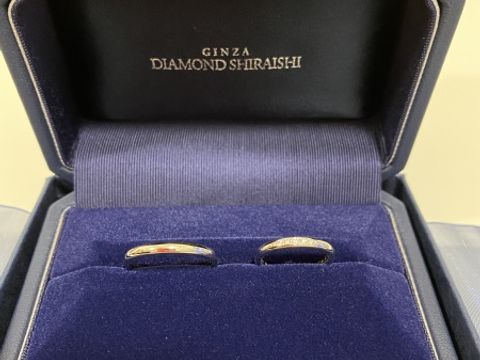 【銀座ダイヤモンドシライシの口コミ】 デザインとつけ心地が良くて購入しました。
色々なデザインがあるので迷い…