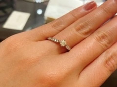 【俄(にわか)の口コミ】 店員の方がとても親切に指輪の違いや選び方について教えてくださりました…