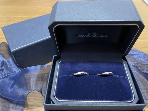 【銀座ダイヤモンドシライシの口コミ】 婚約指輪も銀座ダイヤモンドシライシで購入していたので、結婚指輪も同じ…