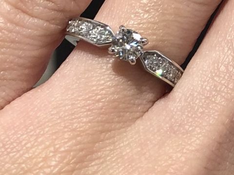 【ショーメ(CHAUMET)の口コミ】 ショーメは、シンプルかつ他のブランドにはない存在感のあるデザインがあ…