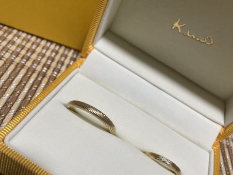 【ケイウノ ブライダル(K.UNO BRIDAL)の口コミ】 欲しい指輪のイメージをお伝えすると、その場でスケッチしていただけます…