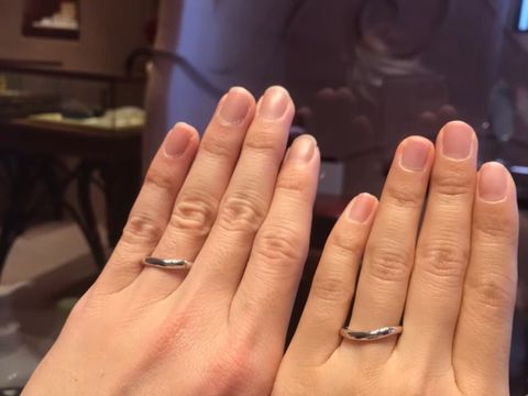 【ケイウノ ブライダル(K.UNO BRIDAL)の口コミ】 結婚指輪のデザイン。２つのリングを合わせてハートになる指輪があった。…