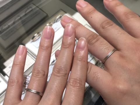 【アイプリモ(I-PRIMO)の口コミ】 2つで15万円以内、素材はプラチナ950、強度もあり
傷も付きにくい
男性も…