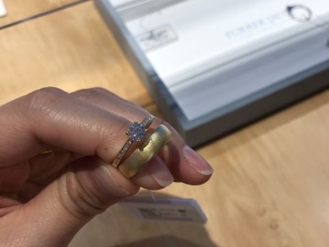 【【閉業】フラー・ジャコー(FURRER-JACOT)の口コミ】 フラー・ジャコーには結婚指輪を見に行ったのですが、好みのデザインの婚…