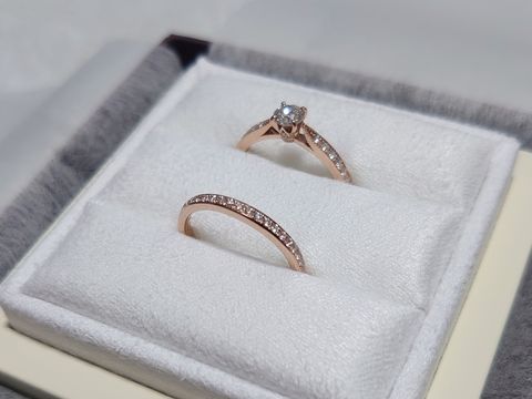 【LUCIE(ルシエ)の口コミ】 デザインに一目惚れをして、購入を前提に試着に行きました。実物は画像で…