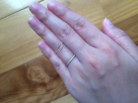 【ティファニー(Tiffany & Co.)の口コミ】 ライトにあたると綺麗に輝いてくれて、ティファニーがいいなと思っていま…