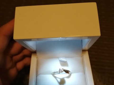 【杢目金屋(もくめがねや)の口コミ】 お互いに大学で植物について学んでいて、桜の葉の研究をしていました。一…