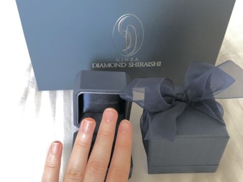 【銀座ダイヤモンドシライシの口コミ】 スターリーというネーミングの指輪。流れ星のように、流れるように少しひ…
