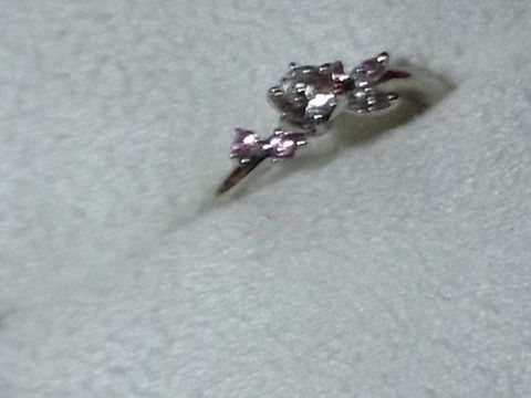 【LUCIE(ルシエ)の口コミ】 彼がわたしに似合いそうと選んでくれました。婚約指輪なので日常使いしな…