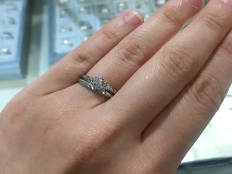 【宝寿堂(ほうじゅどう)の口コミ】 とても質の良いダイヤを、それもリーズナブルな価格で購入することができ…