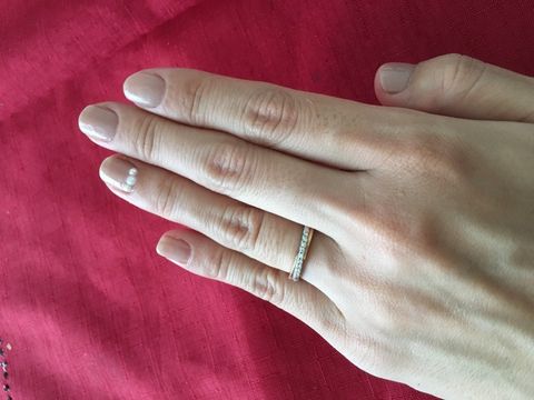 【CHRISTIAN BAUER(クリスチャンバウアー)の口コミ】 やはり日常使う結婚指輪にもダイヤモンドが入っていて欲しかったので数粒…
