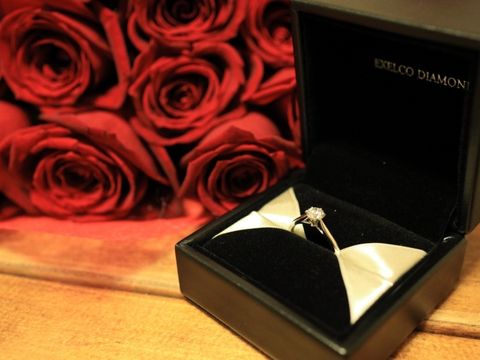 【エクセルコダイヤモンド(EXELCO DIAMOND)の口コミ】 ダイヤモンドの輝きが他のお店と比較してもとても綺麗だと感じました。ま…