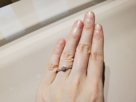 【TRECENTI(トレセンテ)の口コミ】 デザインが可愛かったこと、また指輪をした時のつけ心地がとてもよかった…