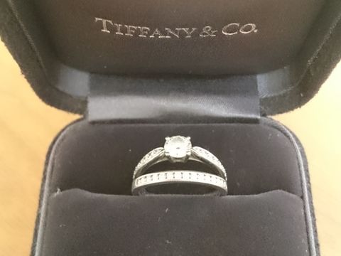 【ティファニー(Tiffany & Co.)の口コミ】 婚約指輪がティファニーだったので結婚指輪もティファニーで決めていまし…