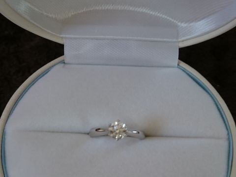 【VERITE(ベリテ)の口コミ】 婚約指輪はあまり必要ないと思っていましたが、旦那さんがあったほうがい…