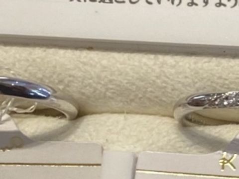 【ケイウノ ブライダル(K.UNO BRIDAL)の口コミ】 ケイウノさんのダイヤモンドは、キラッとしていて内側も丸みを帯びている…