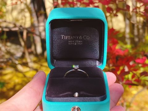 【ティファニー(Tiffany & Co.)の口コミ】 ずっと昔から憧れていたティファニーで婚約指輪を購入したいと思い、いろ…
